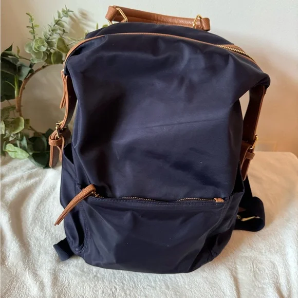Laptop Backpack Newport Convertible Tsb965gl Tommy Bahama Bags